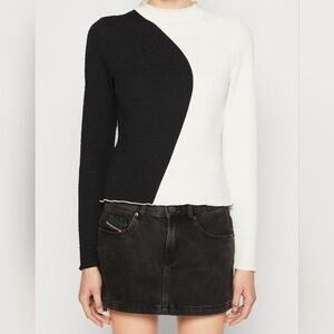 ENVII ,Black and White Long Sleeve Women's Top